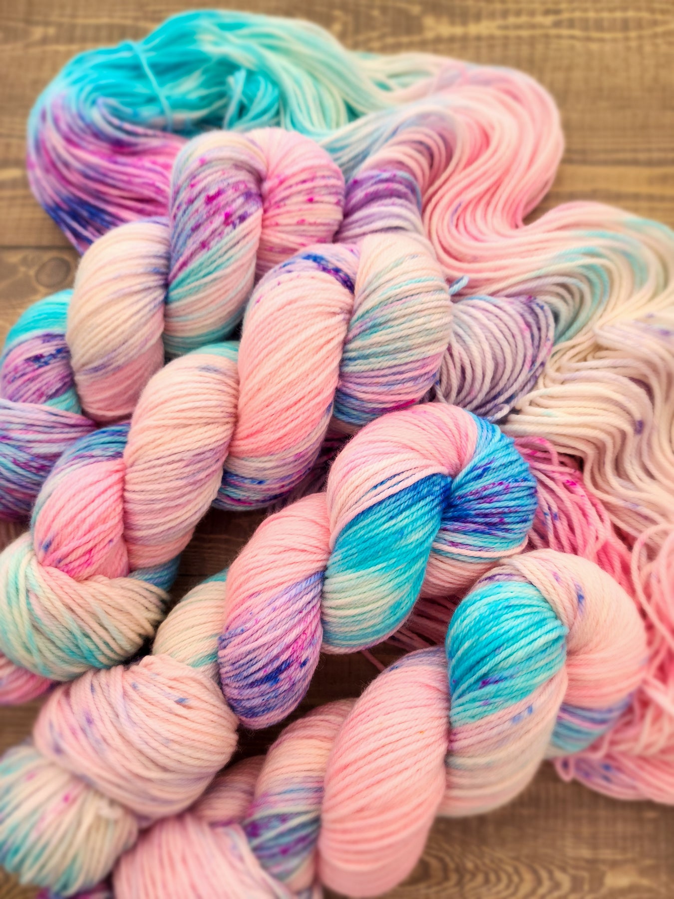 8 ply RAINBOWS + SPRINKLES